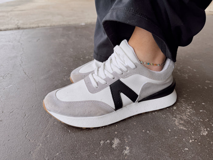 Nova Sneakers (grey/black)