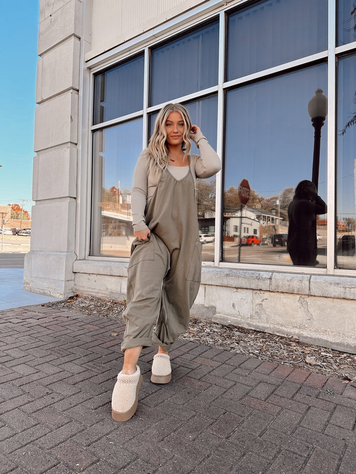 Ready To Go Essentials Jumpsuit (olive)