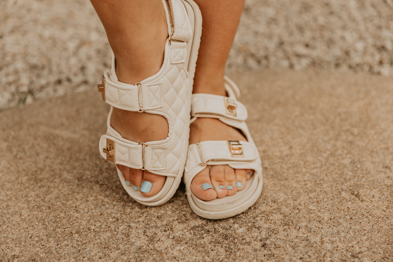 All Summer Long Buckle Sandal (off white)